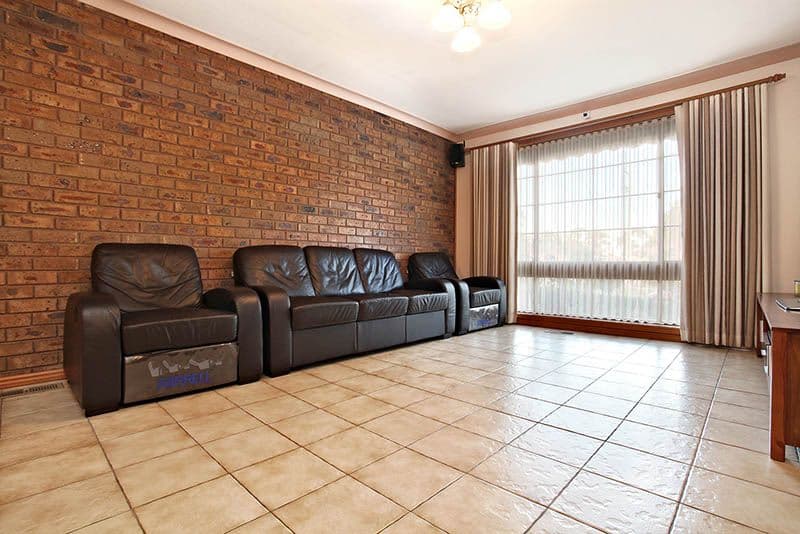 65 Tarella Drive, KEILOR DOWNS VIC 3038, Keilor Downs - Thumbnail 3