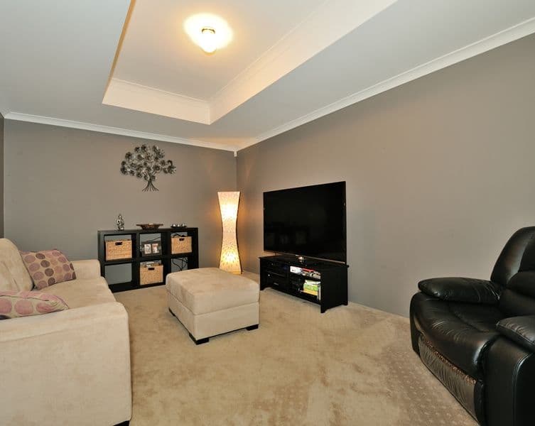 6 Alora Drive, PORT KENNEDY WA 6172, Port Kennedy - Thumbnail 2