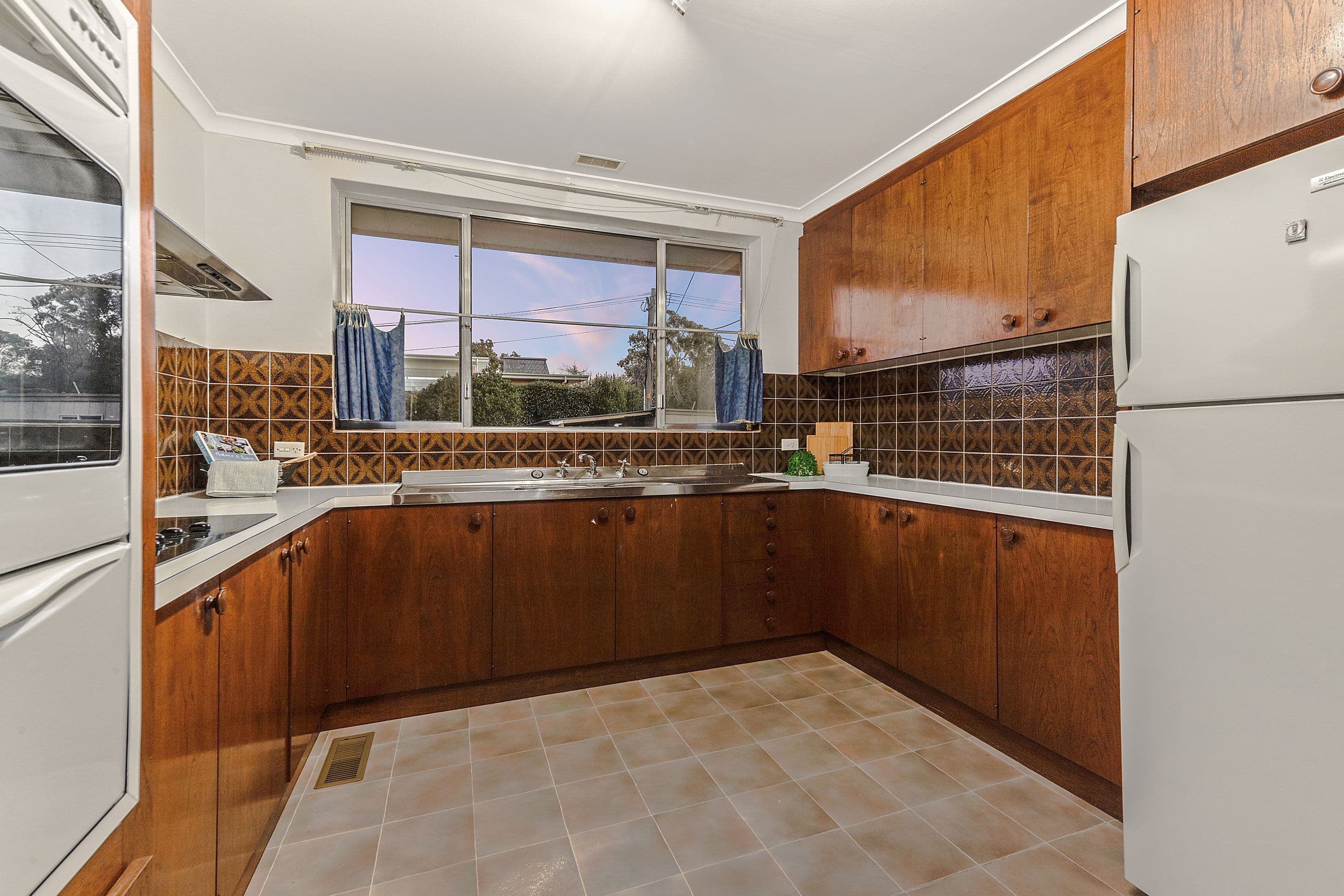 24 Crace Street, Weetangera ACT 2614, Weetangera - Thumbnail 8