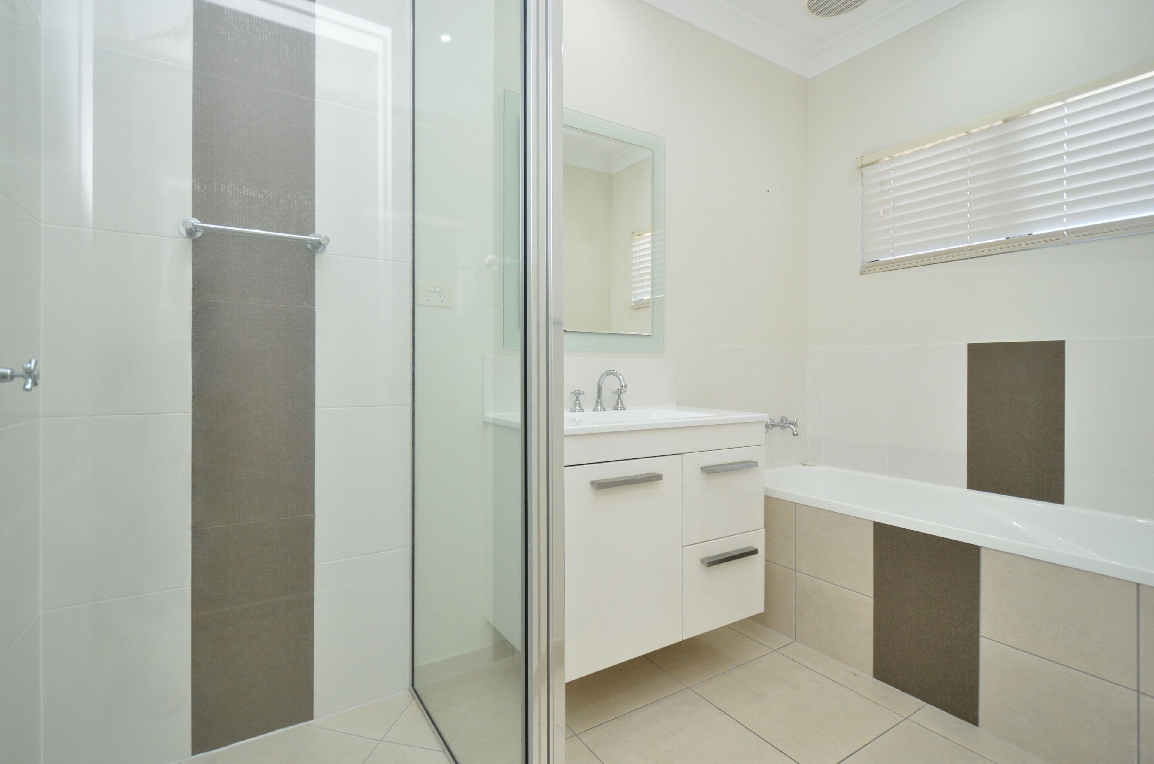 12 Rushtons Way, Mount Louisa QLD 4814, Mount Louisa - Thumbnail 7