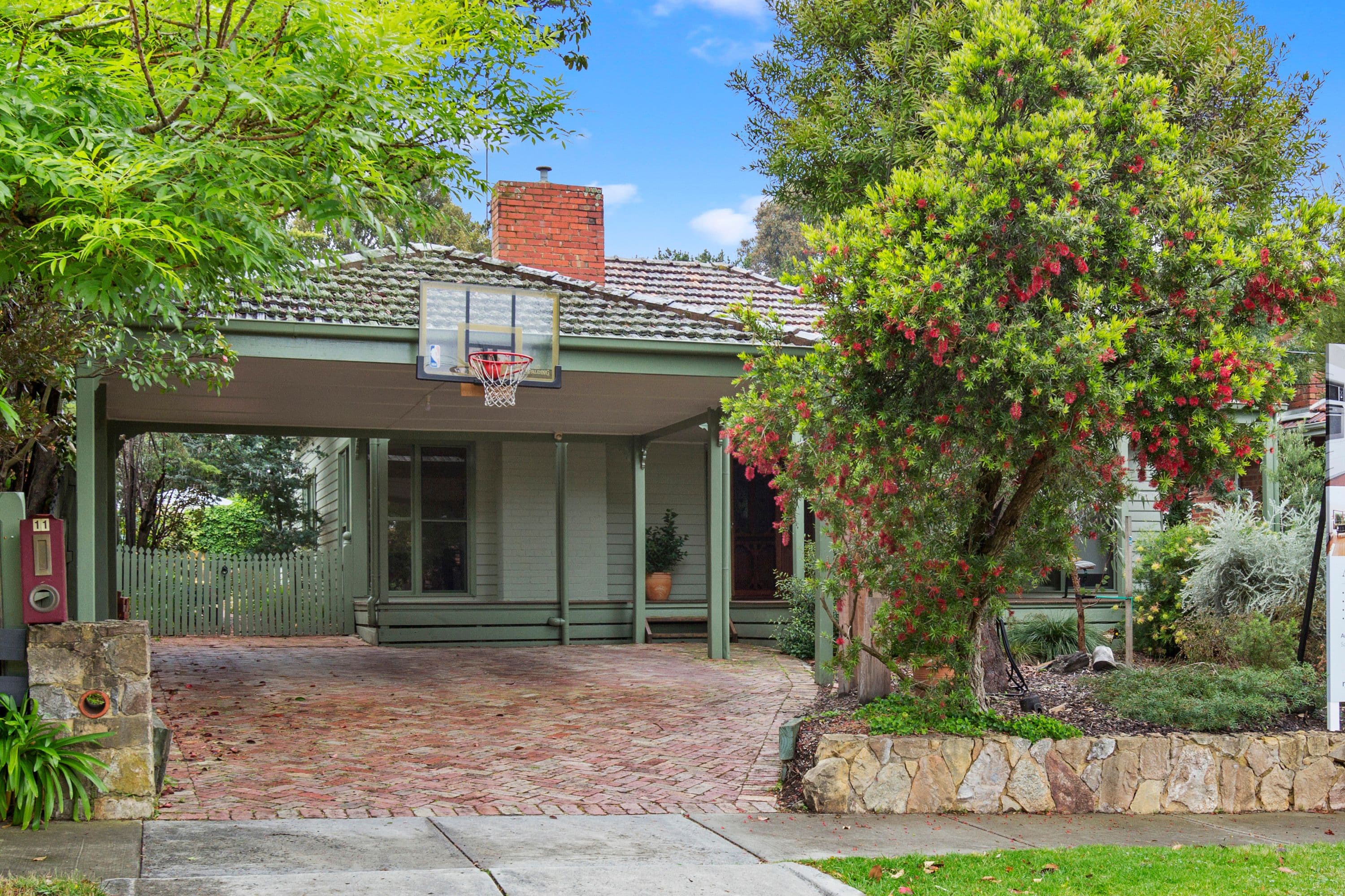 11 Beaver Street, Box Hill South VIC 3128, Box Hill South - Image 1