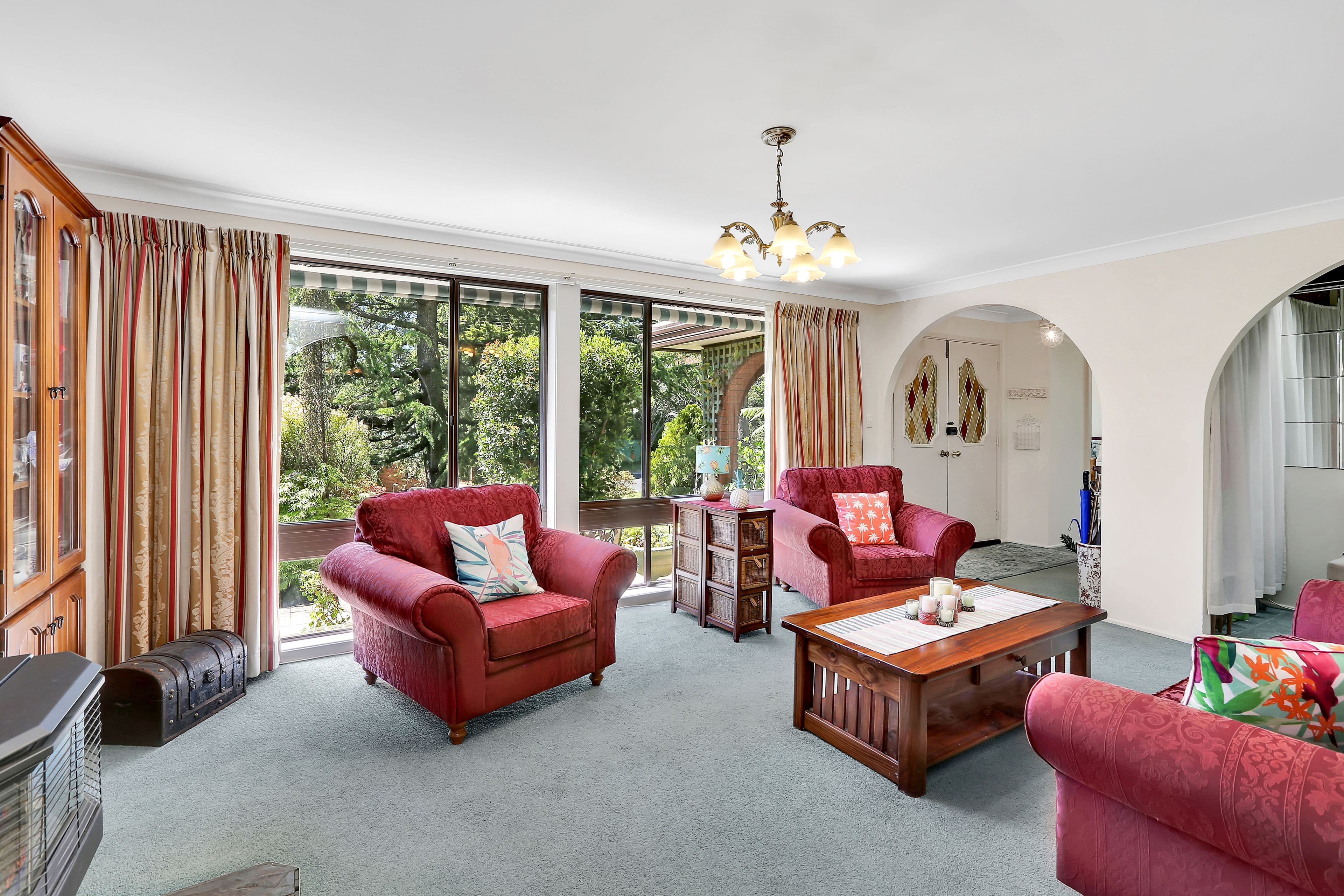 8 Third Avenue, Katoomba NSW 2780, Katoomba - Thumbnail 2