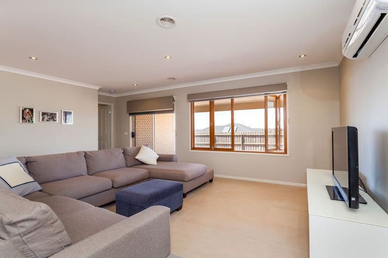 18 Grenache Drive, WAURN PONDS VIC 3216, Waurn Ponds - Thumbnail 4
