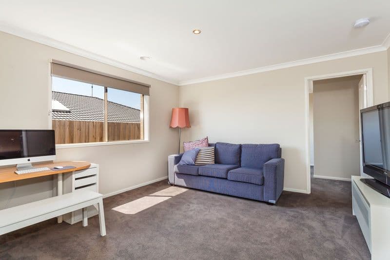 18 Grenache Drive, WAURN PONDS VIC 3216, Waurn Ponds - Thumbnail 5