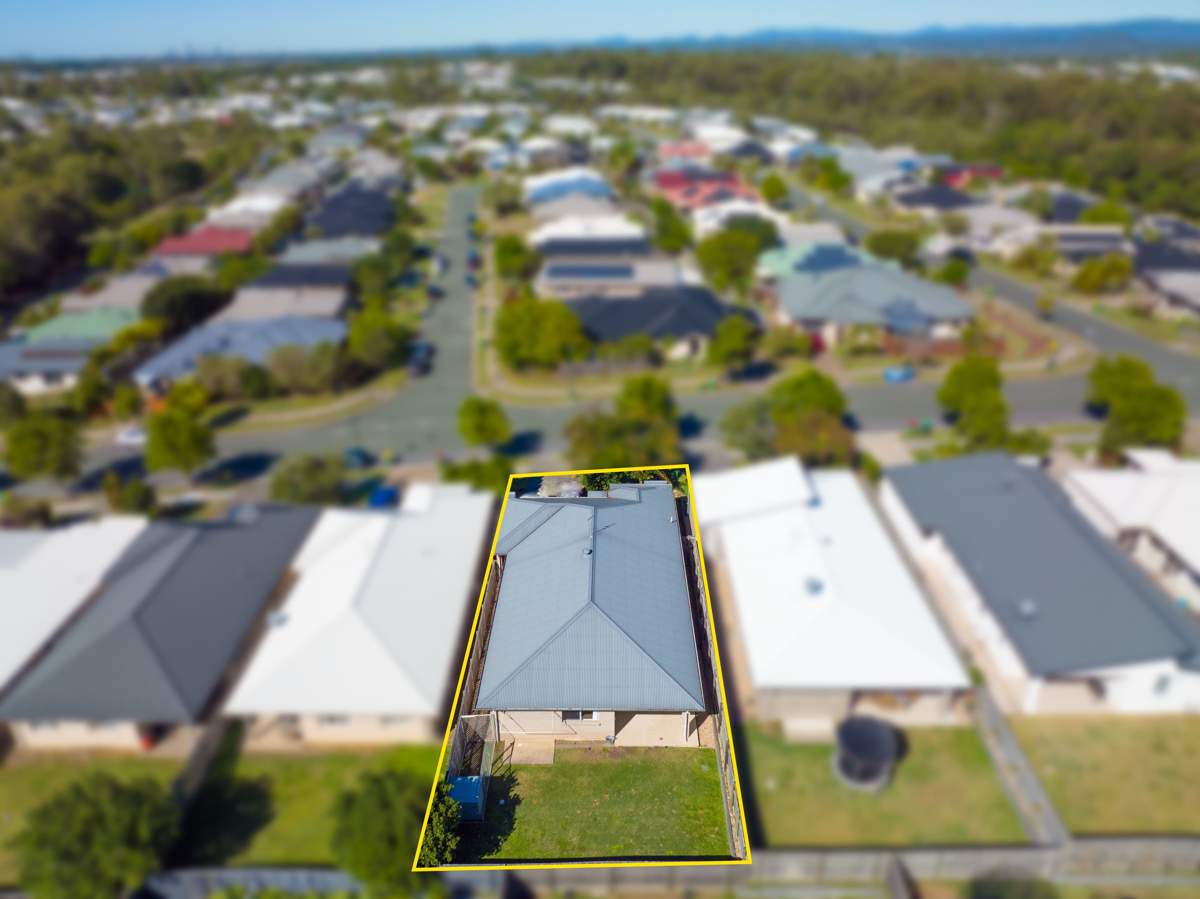 61 Orlando Drive, Coomera QLD 4209, Coomera - Thumbnail 2