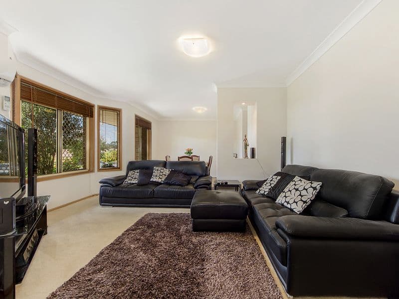 20 Adam Street, Oxenford QLD 4210, Oxenford - Thumbnail 2