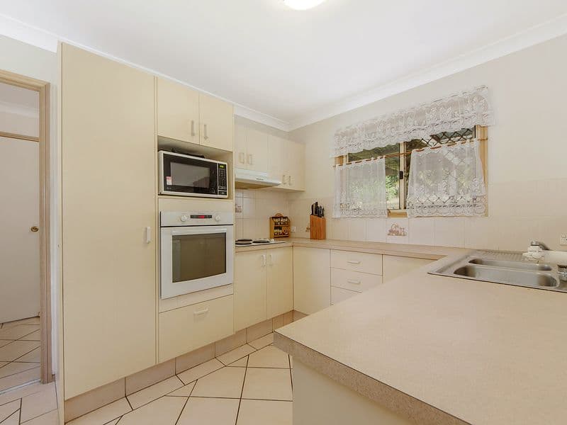20 Adam Street, Oxenford QLD 4210, Oxenford - Thumbnail 5