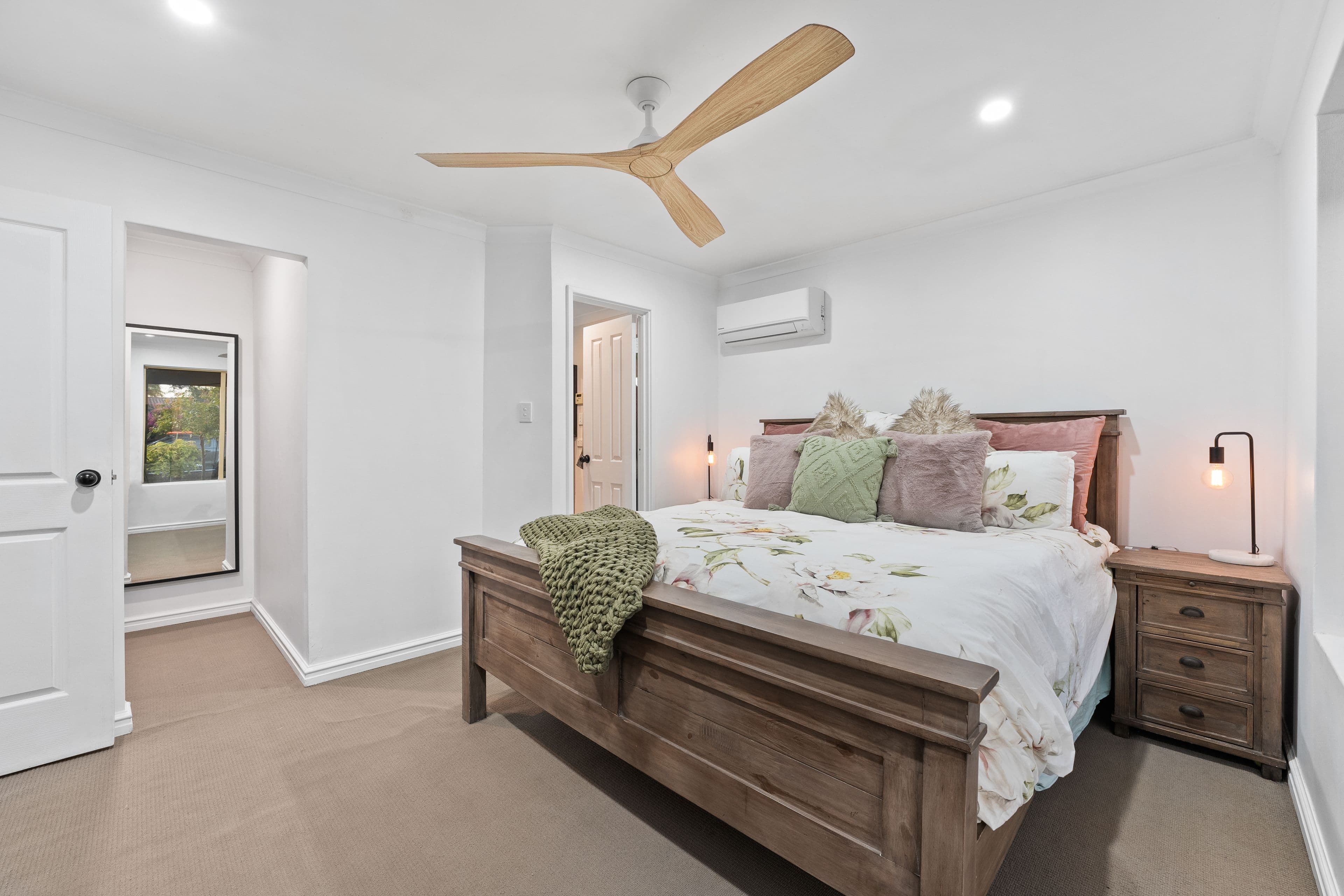 4 Meridian Mews, Waikiki WA 6169, Waikiki - Thumbnail 8
