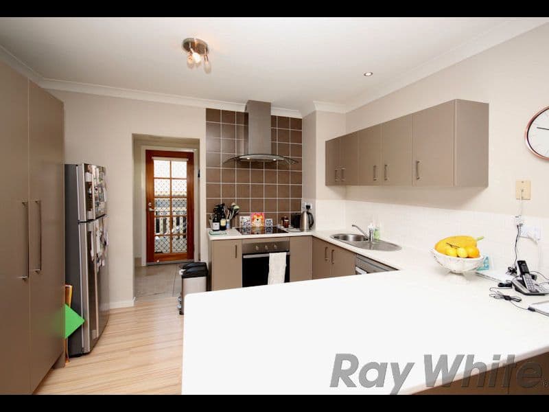 8B Law Street, Bundamba QLD 4304, Bundamba - Thumbnail 6
