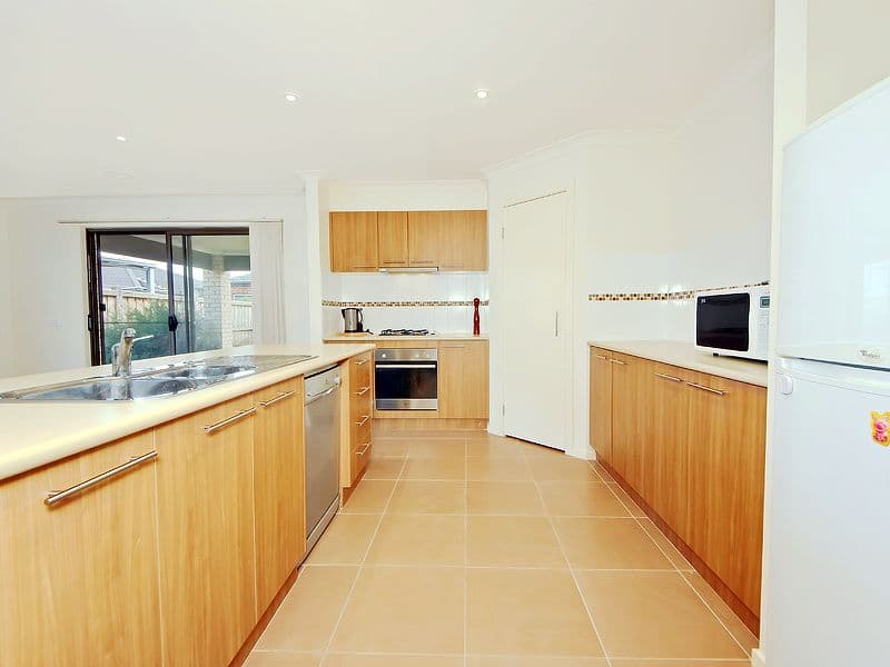28  Cepora Road, TARNEIT VIC 3029, Tarneit - Thumbnail 3