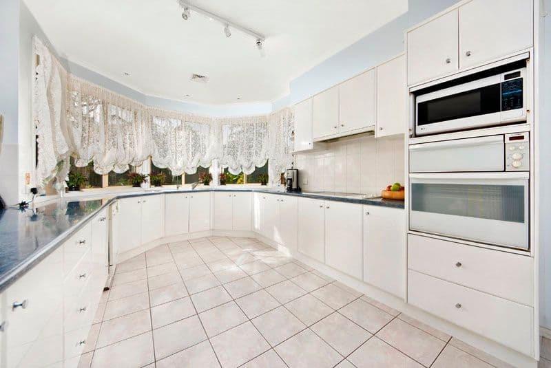 19 Nicolson Circuit, MENAI NSW 2234, Menai - Thumbnail 4