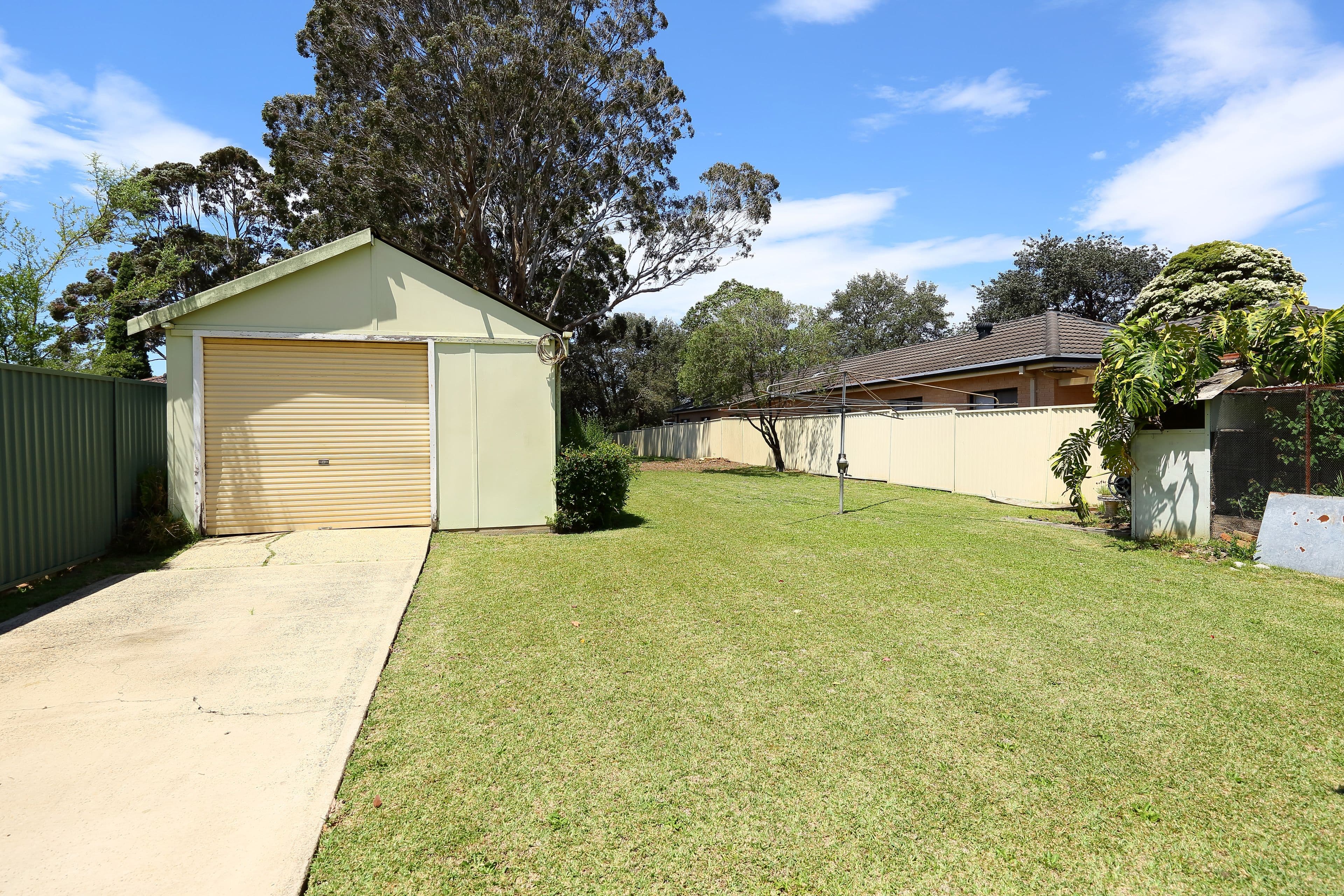 15 Gardinia Street, Beverly Hills - Thumbnail 3