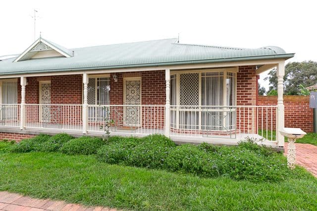 32 Macquoid Street, QUEANBEYAN EAST NSW 2620, Queanbeyan East - Image 1