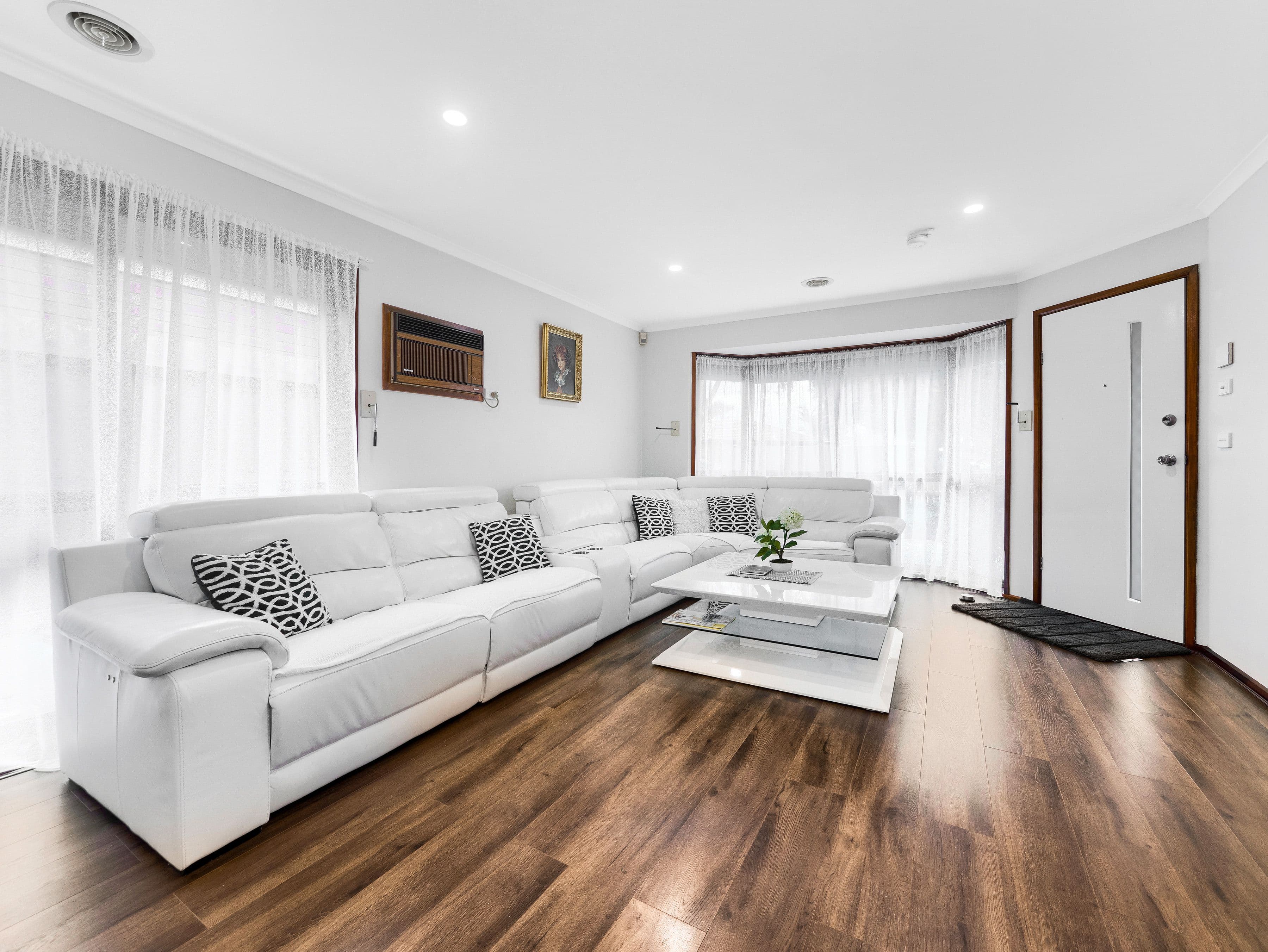 5 Jacinta Drive, Cranbourne West VIC 3977, Cranbourne West - Thumbnail 4