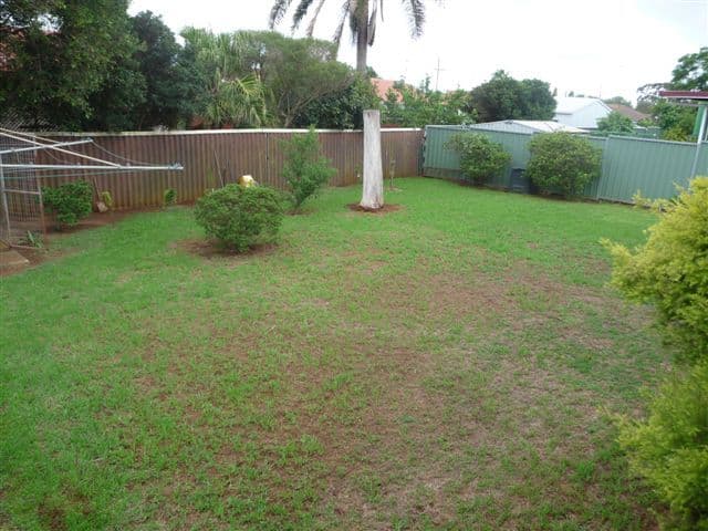 9 Jondaryan Street, NEWTOWN QLD 4350, Newtown - Thumbnail 8