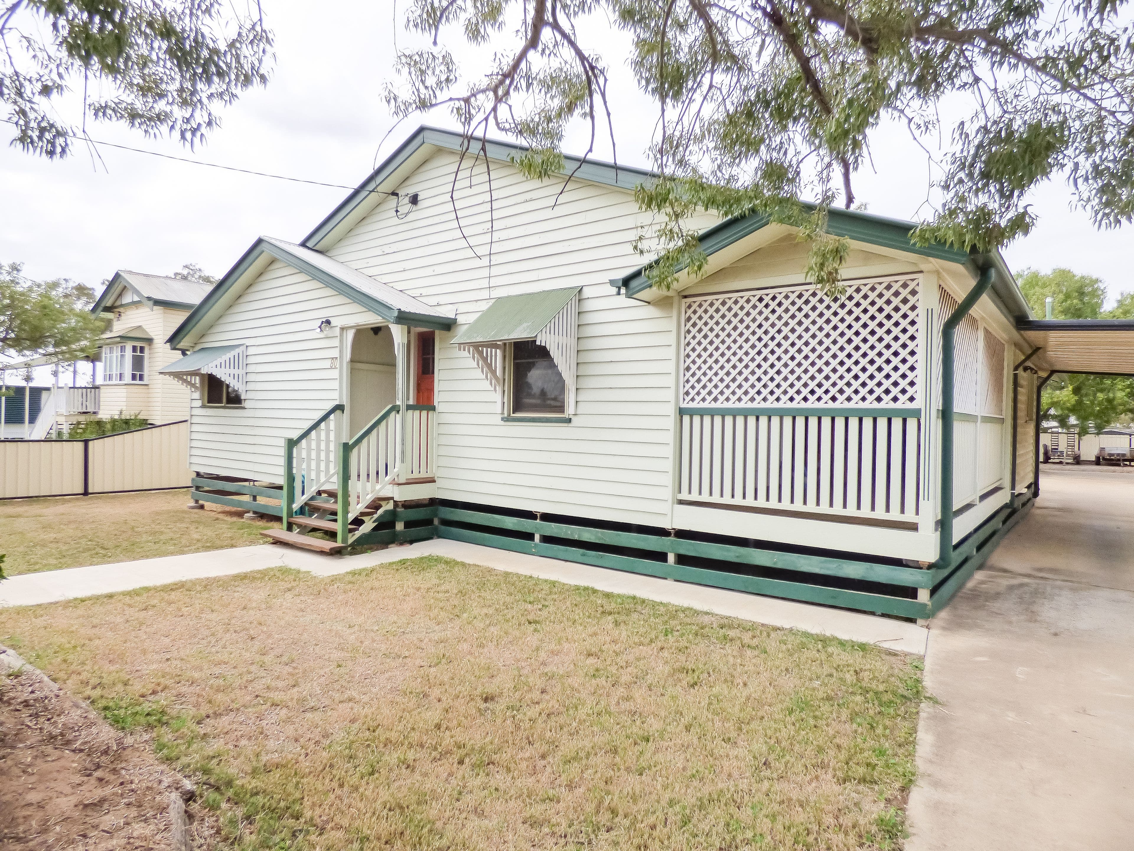 80 Quintin Street, Roma QLD 4455, Roma - Thumbnail 2