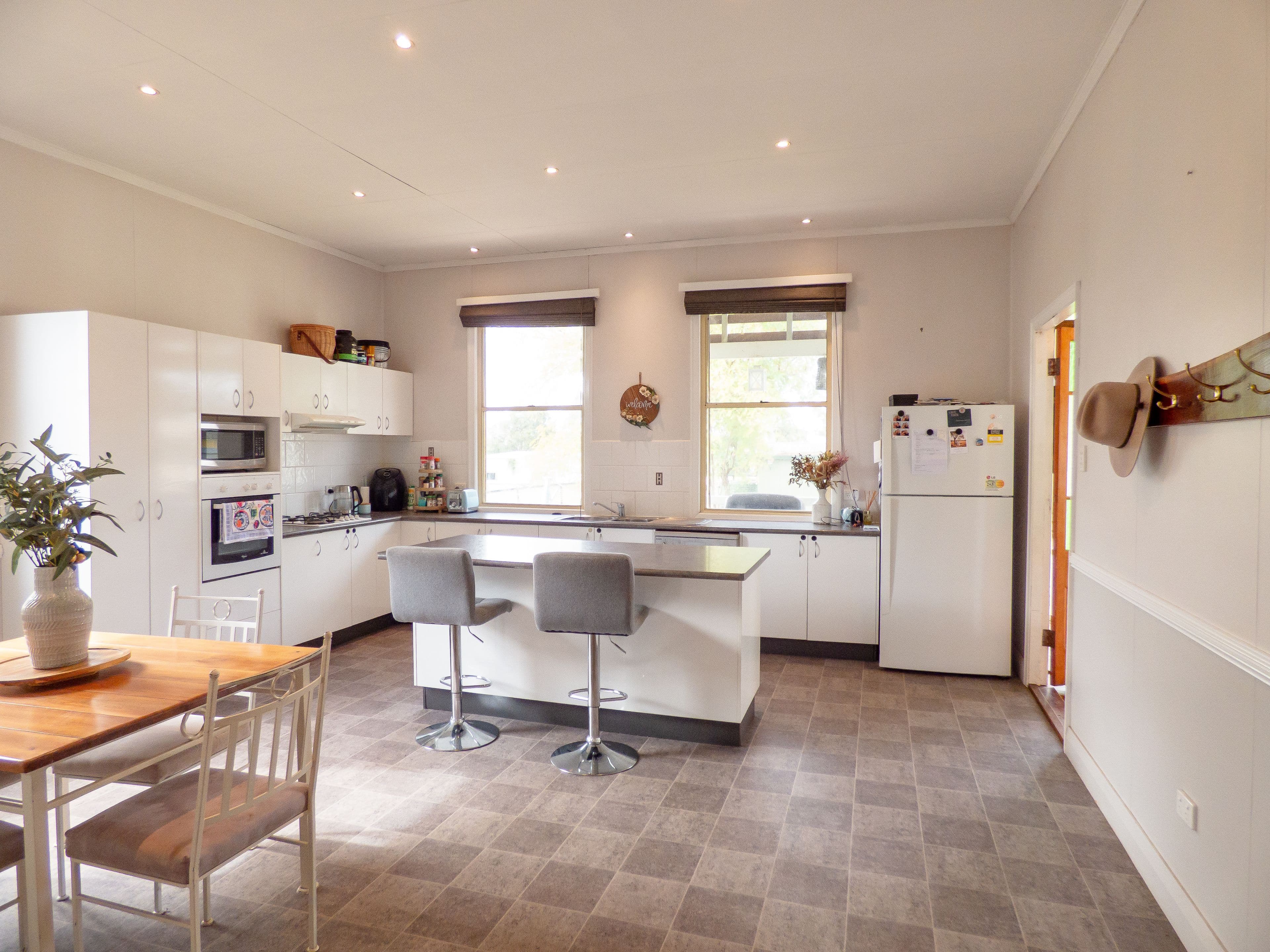 80 Quintin Street, Roma QLD 4455, Roma - Thumbnail 5