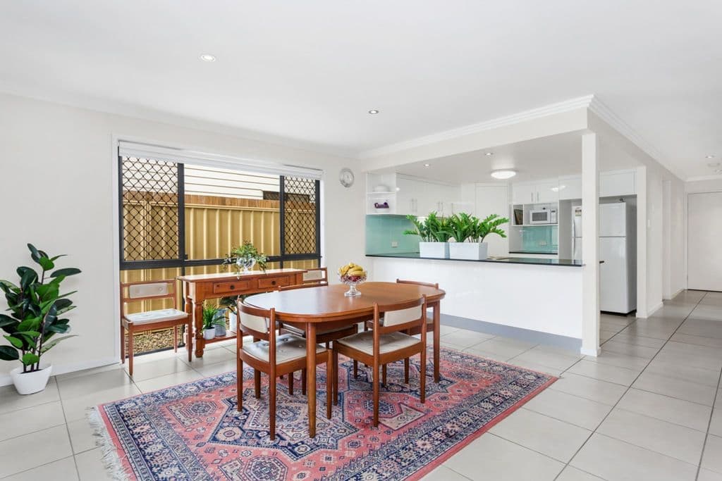 6 Watcombe Street, Wavell Heights QLD 4012, Wavell Heights - Thumbnail 4