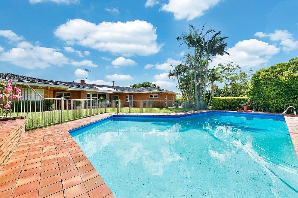 2 Berkeley Street, Holland Park QLD 4121, Holland Park - Thumbnail 6