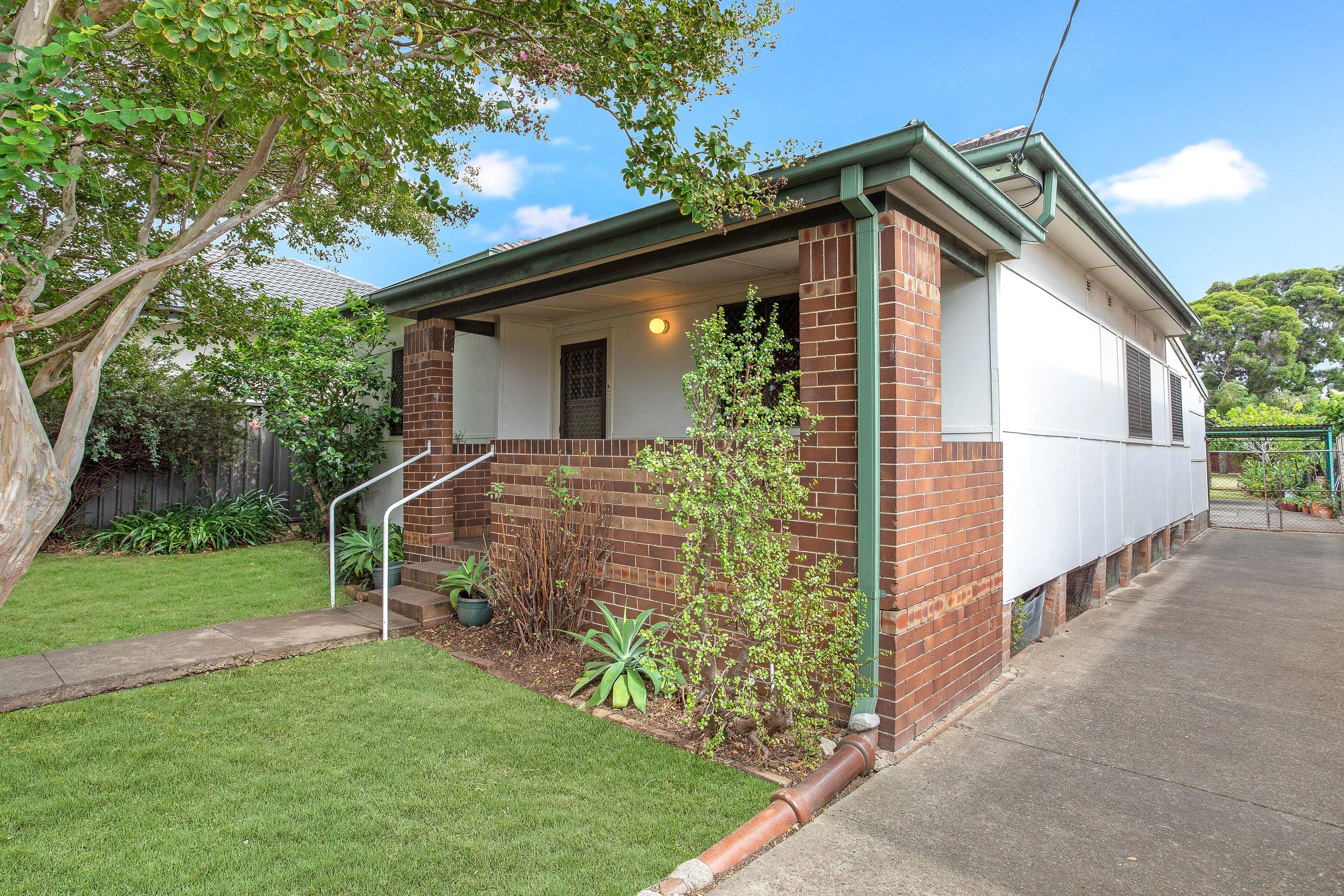 24 Wallace Street, Sefton NSW 2162, Sefton - Thumbnail 2