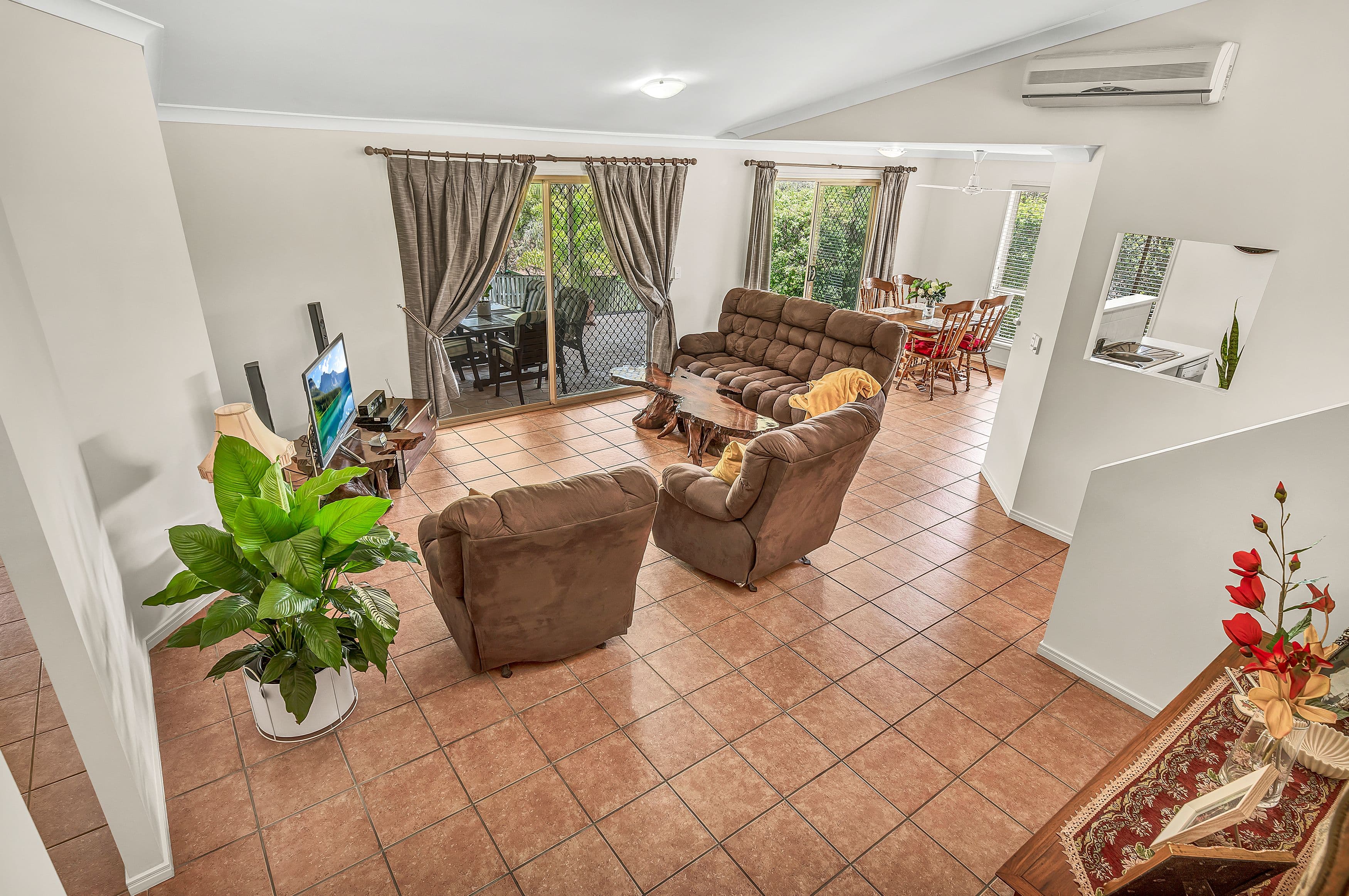 15 Laysan Crescent, Oxenford QLD 4210, Oxenford - Thumbnail 7