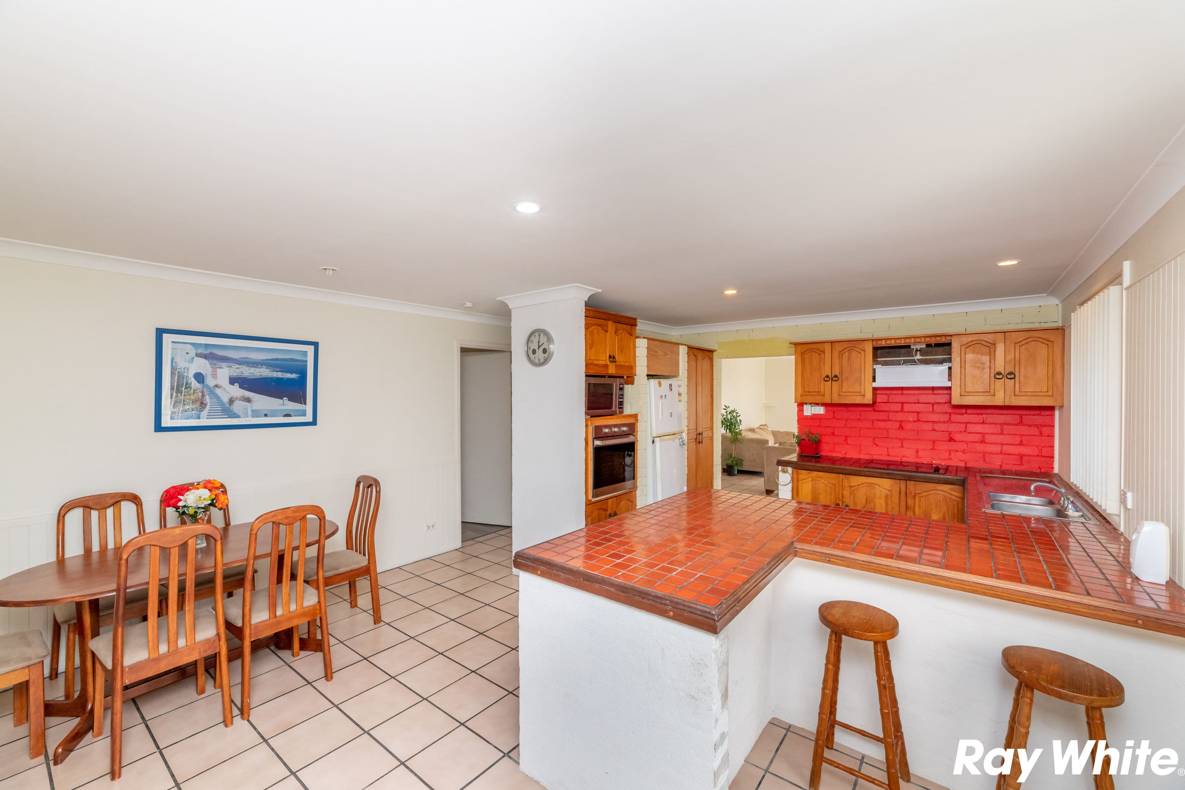 1 Porter Close, Tuncurry NSW 2428, Tuncurry - Thumbnail 2
