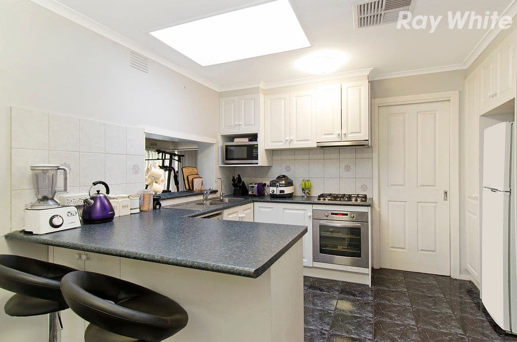11 Village Court, ROWVILLE VIC 3178, Rowville - Thumbnail 4