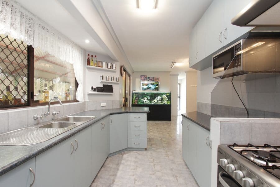 31 Maguire Avenue, Beechboro WA 6063, Beechboro - Thumbnail 7