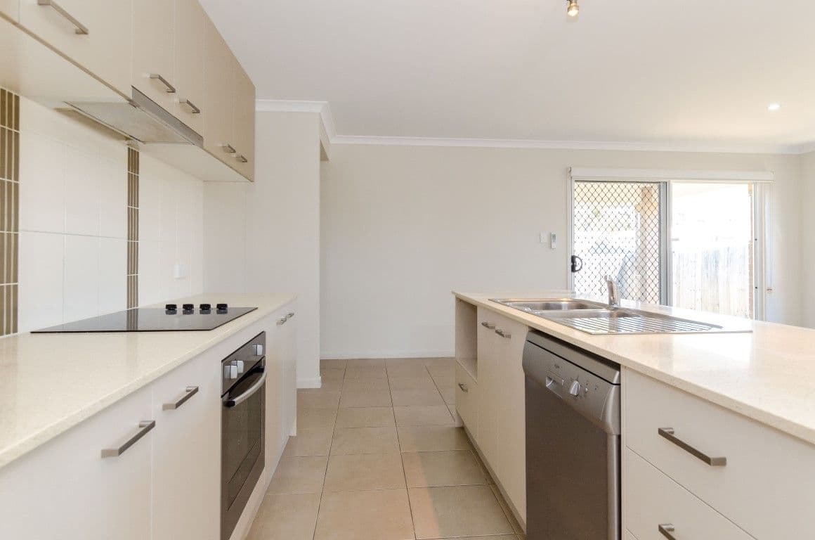 64 Powell Close, New Auckland QLD 4680, New Auckland - Thumbnail 3