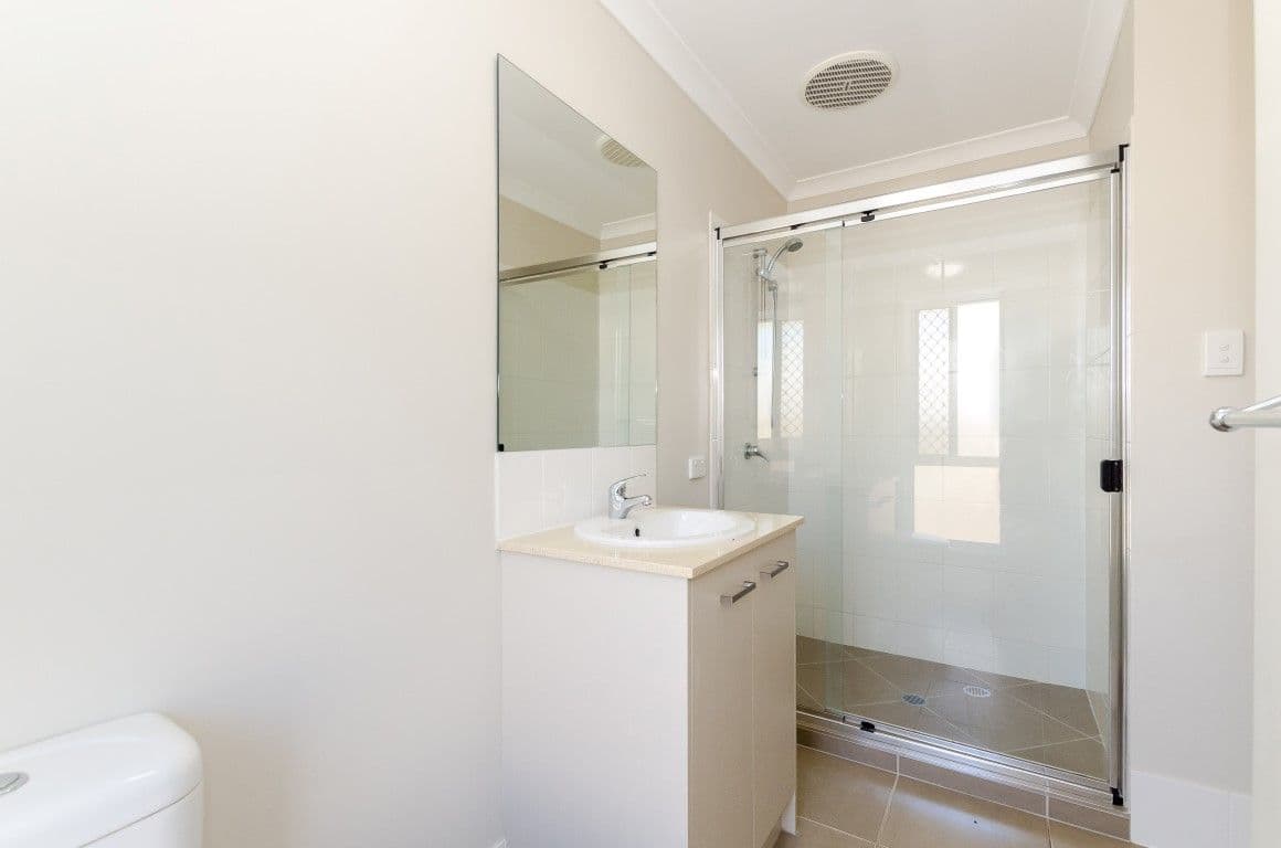 64 Powell Close, New Auckland QLD 4680, New Auckland - Thumbnail 7