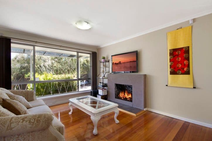 45 Hawtin Street, TEMPLESTOWE VIC 3106, Templestowe - Thumbnail 2