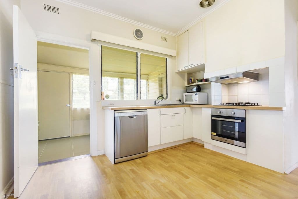 12 Jenner Street, Blackburn South VIC 3130, Blackburn South - Thumbnail 5