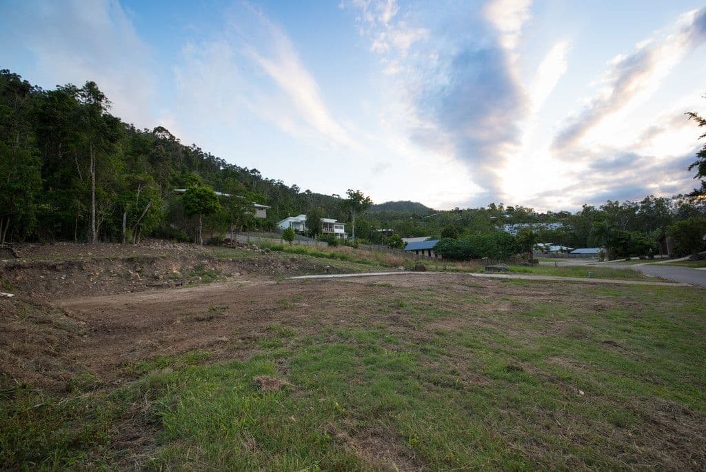 52 Eshelby Drive, Cannonvale QLD 4802, Cannonvale - Thumbnail 2
