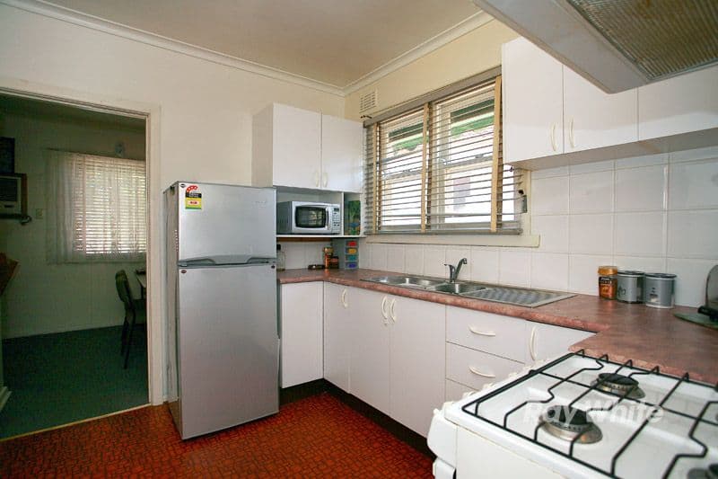 9 Cooper Street, SPRINGVALE SOUTH VIC 3172, Springvale South - Thumbnail 3