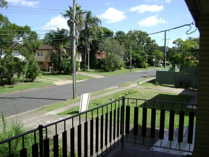 47 Grout Street, MACGREGOR QLD 4109, Macgregor - Thumbnail 4