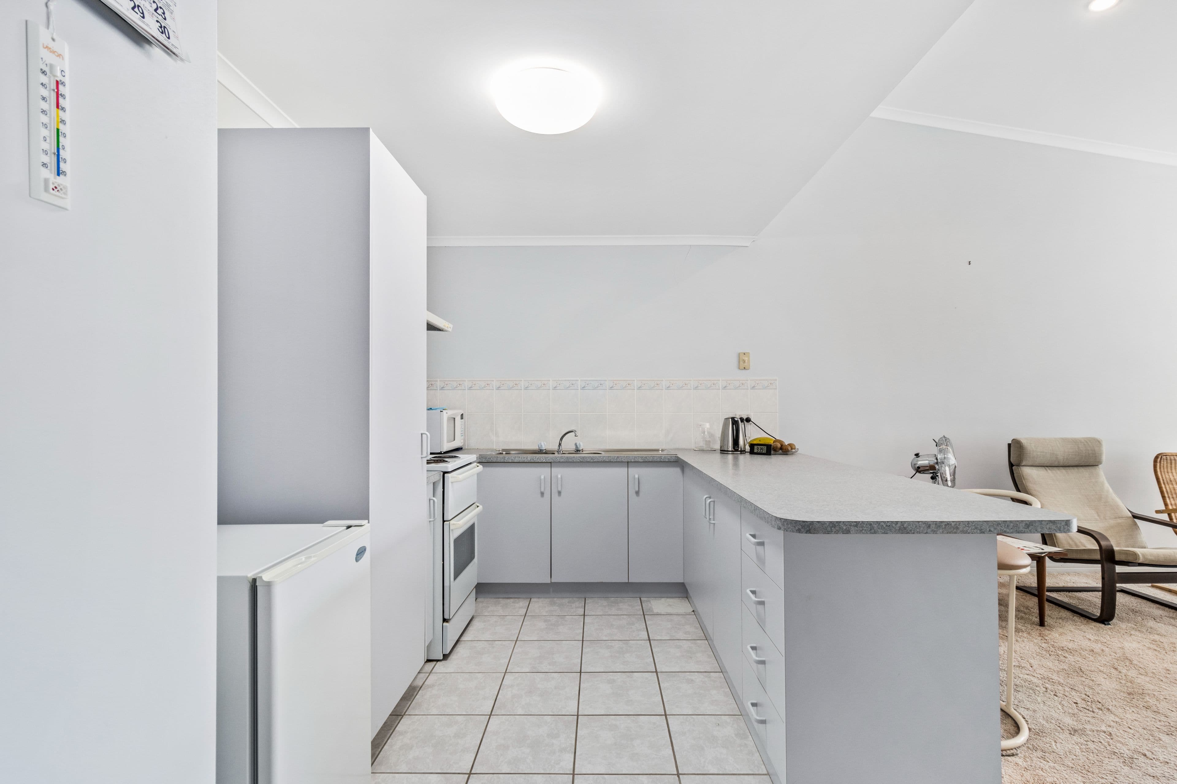 72-74 Miller Street, Urangan QLD 4655, Urangan - Thumbnail 3