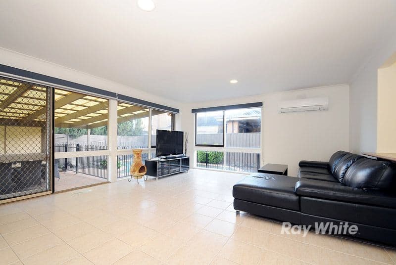 24 Superior Avenue, ROWVILLE VIC 3178, Rowville - Thumbnail 3