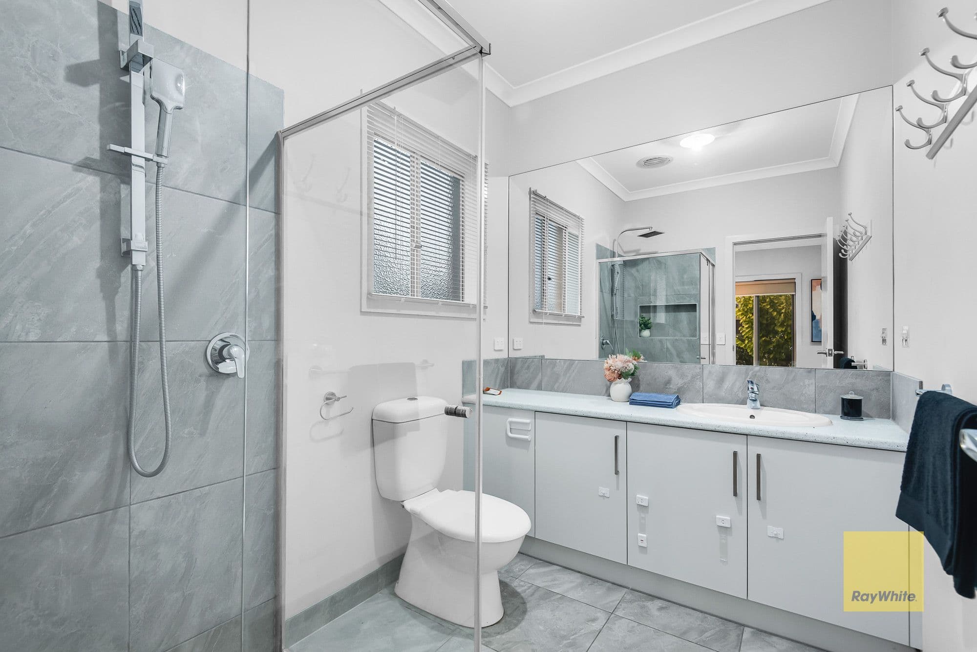 34 Henbury Street, Tarneit VIC 3029, Tarneit - Thumbnail 5