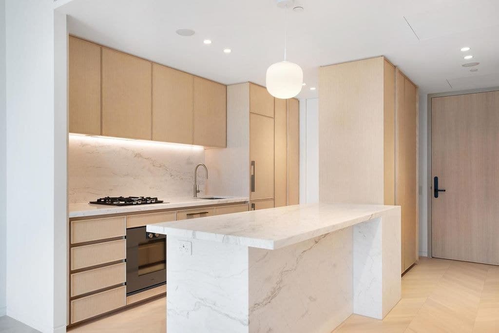 2206/168 Walker Street, North Sydney - Thumbnail 4
