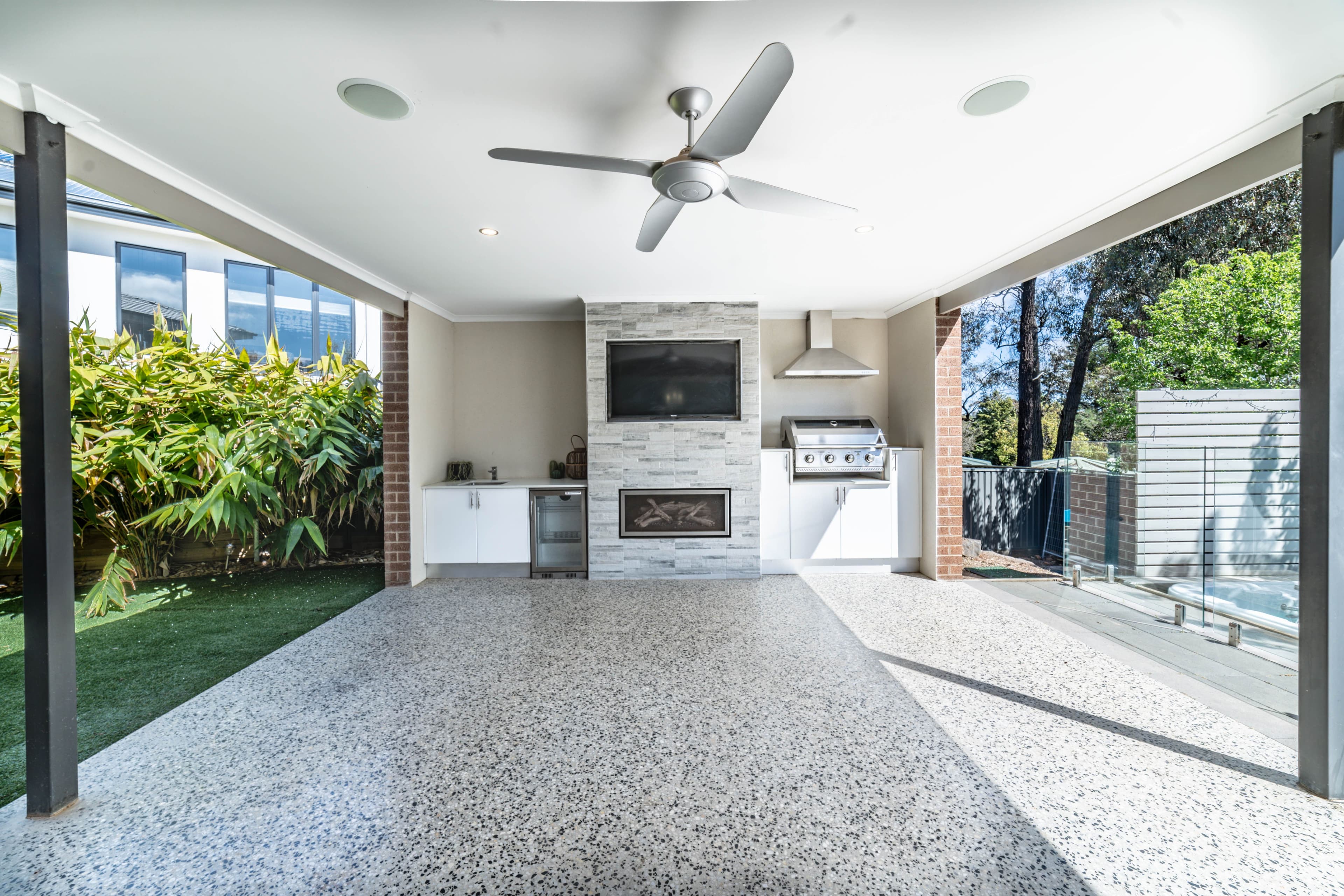 7 Benwerren Close, Strathdale VIC 3550, Strathdale - Thumbnail 2