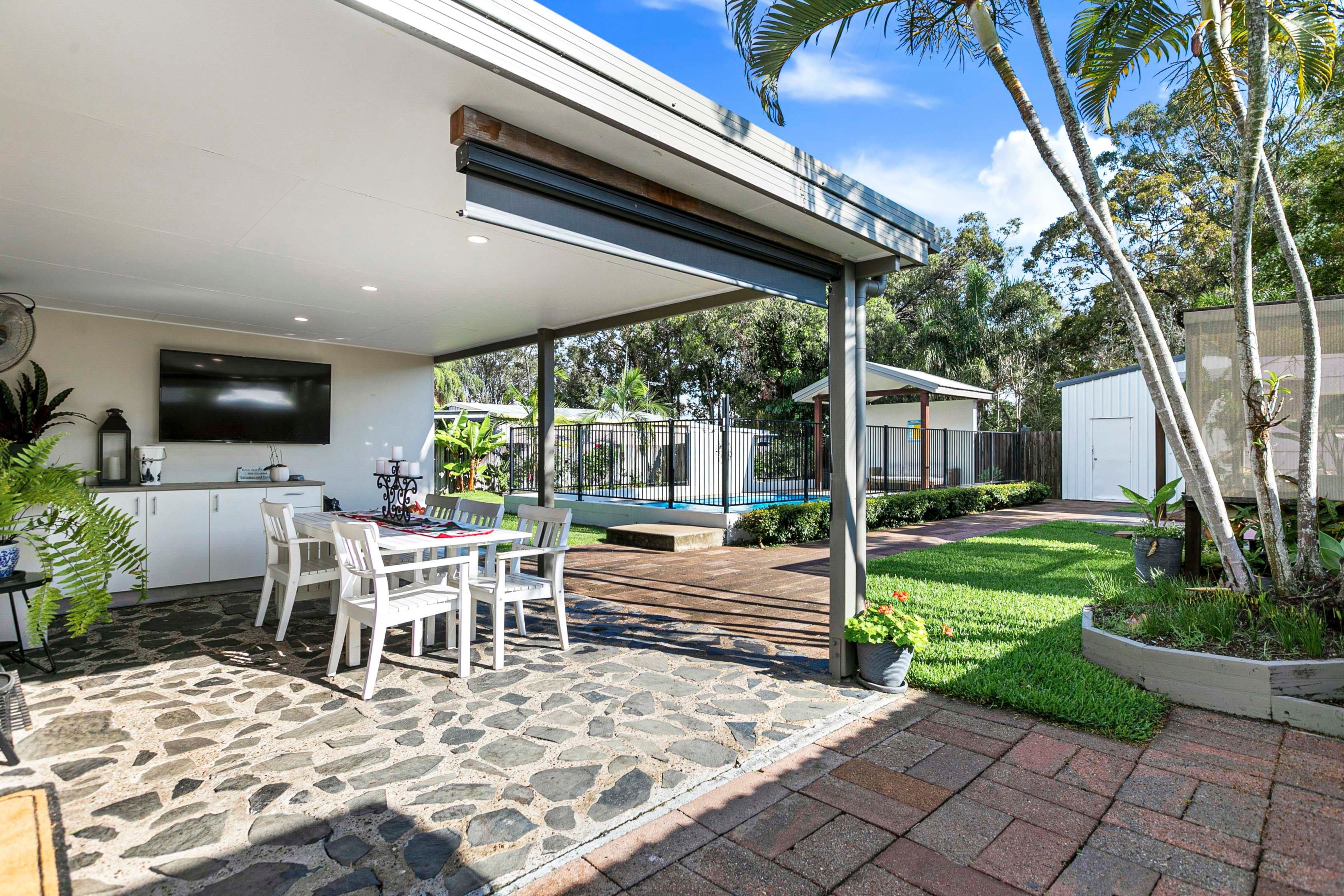 597 Boat Harbour Drive, Urangan QLD 4655, Urangan - Thumbnail 2