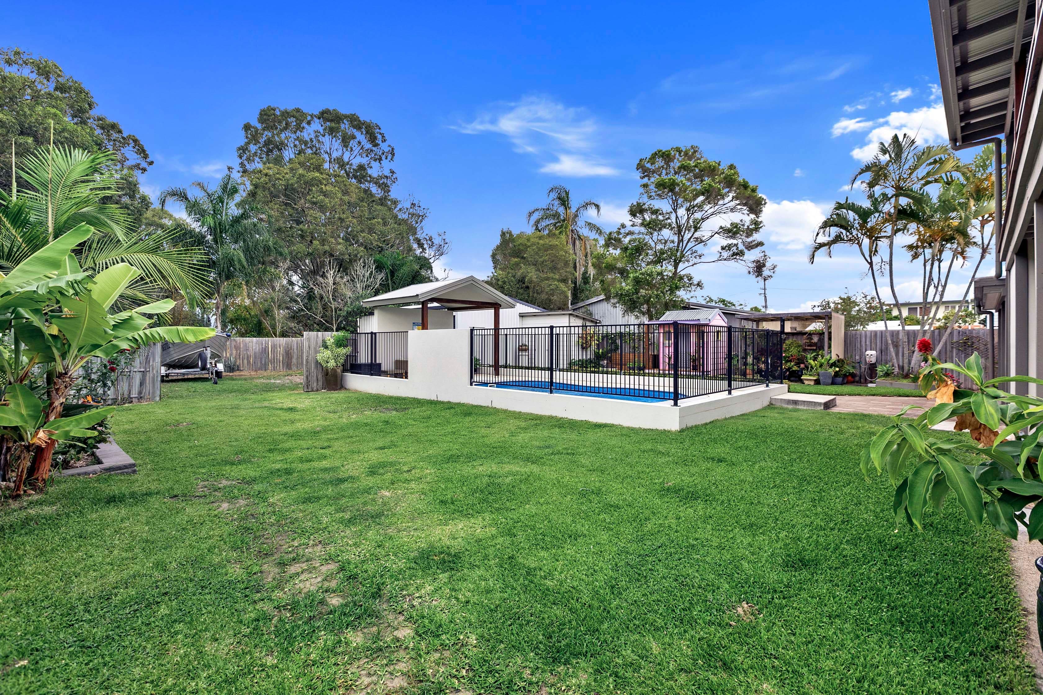 597 Boat Harbour Drive, Urangan QLD 4655, Urangan - Thumbnail 5