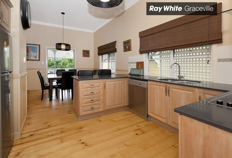 17 Lockwood Street, SHERWOOD QLD 4075, Sherwood - Image 1