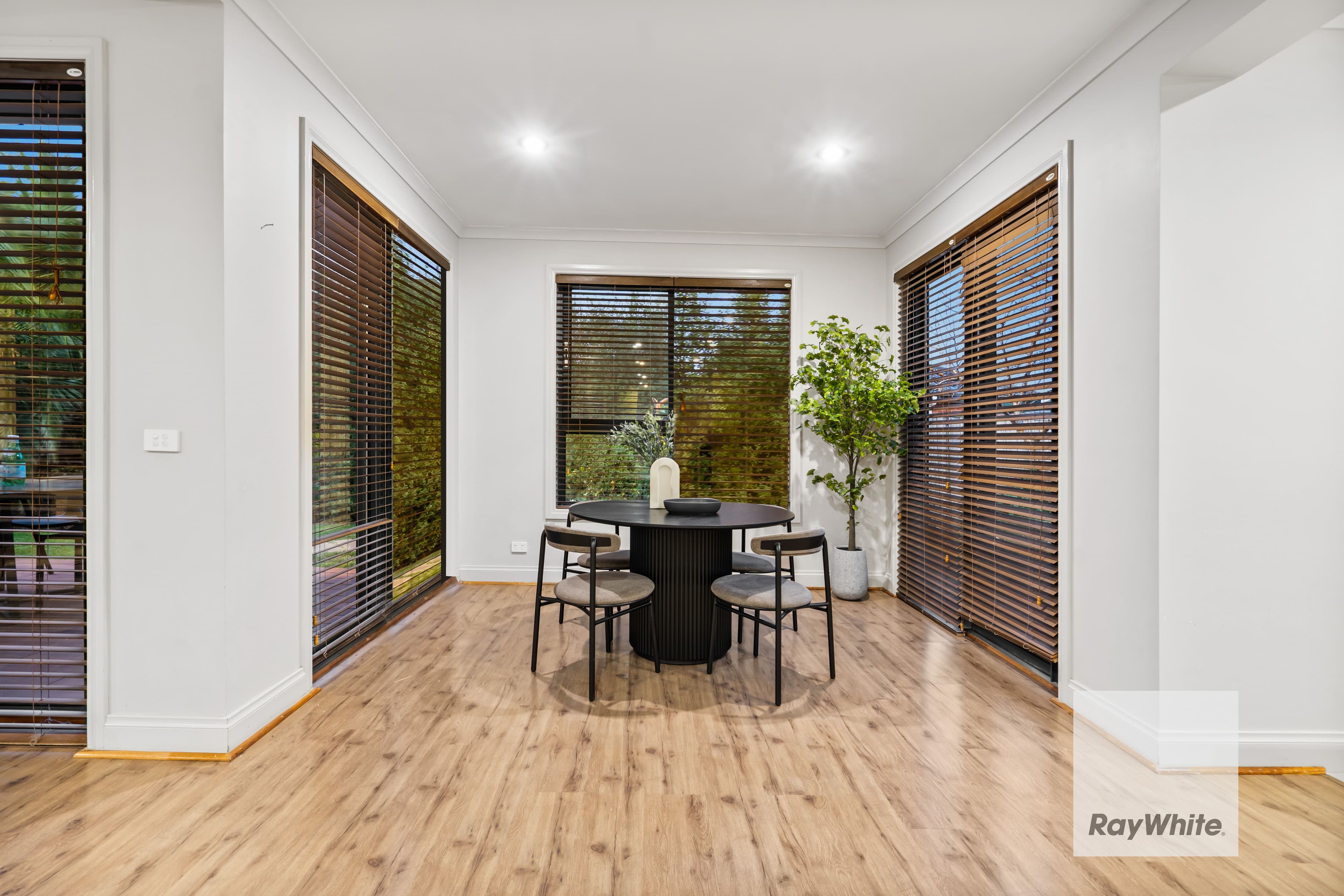 18 Hemsley Drive, Deer Park VIC 3023, Deer Park - Thumbnail 7