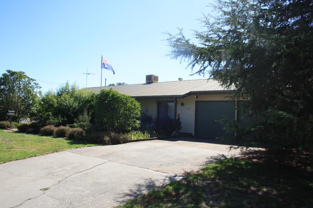 140 Hume Street, HOWLONG NSW 2643, Howlong - Image 1