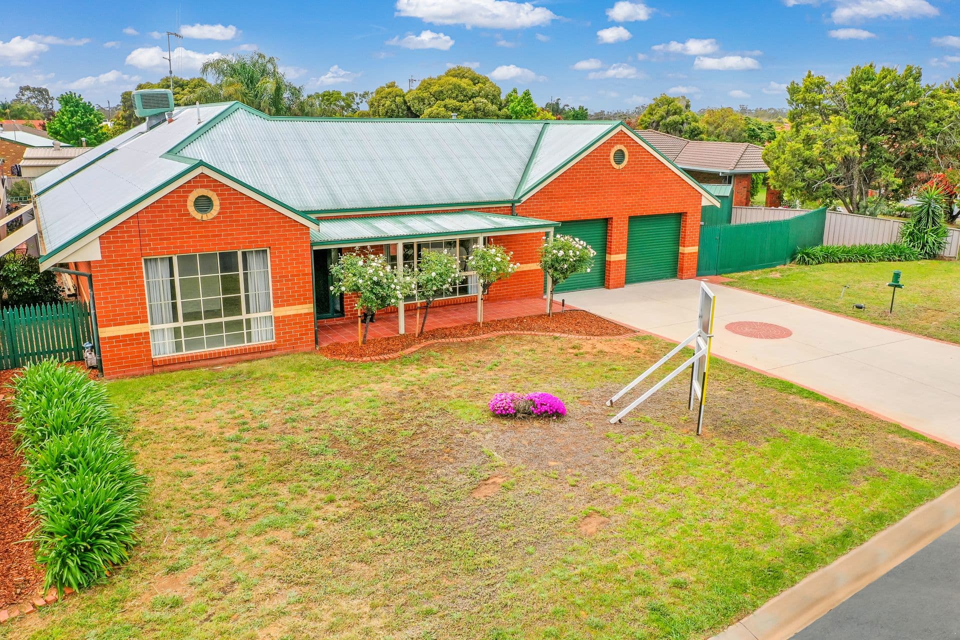 33 Adelaide Crescent, Echuca VIC 3564, Echuca - Image 1