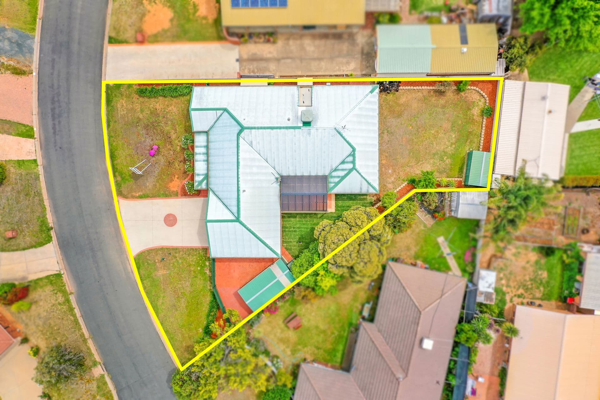 33 Adelaide Crescent, Echuca VIC 3564, Echuca - Thumbnail 4