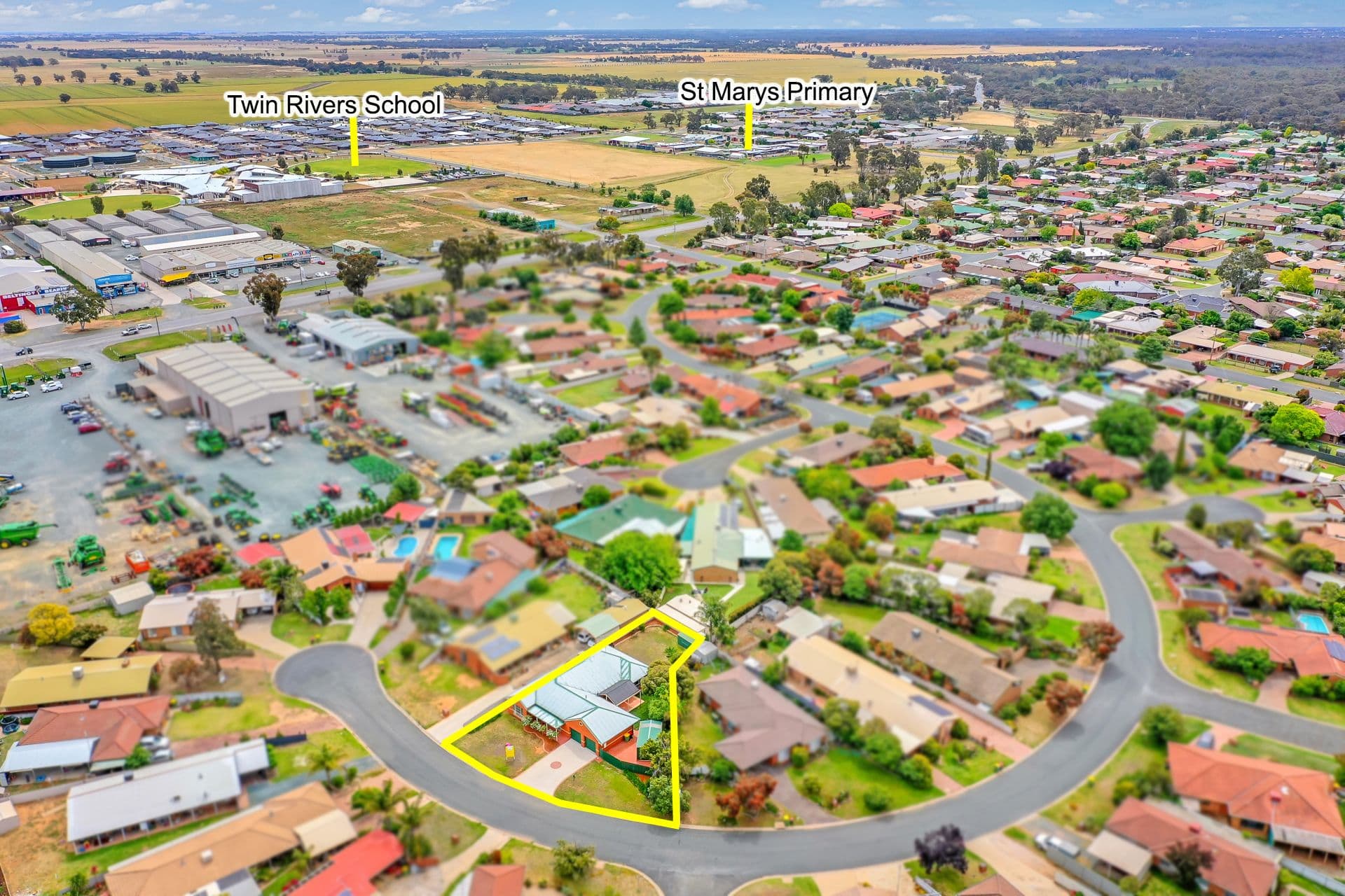 33 Adelaide Crescent, Echuca VIC 3564, Echuca - Thumbnail 5