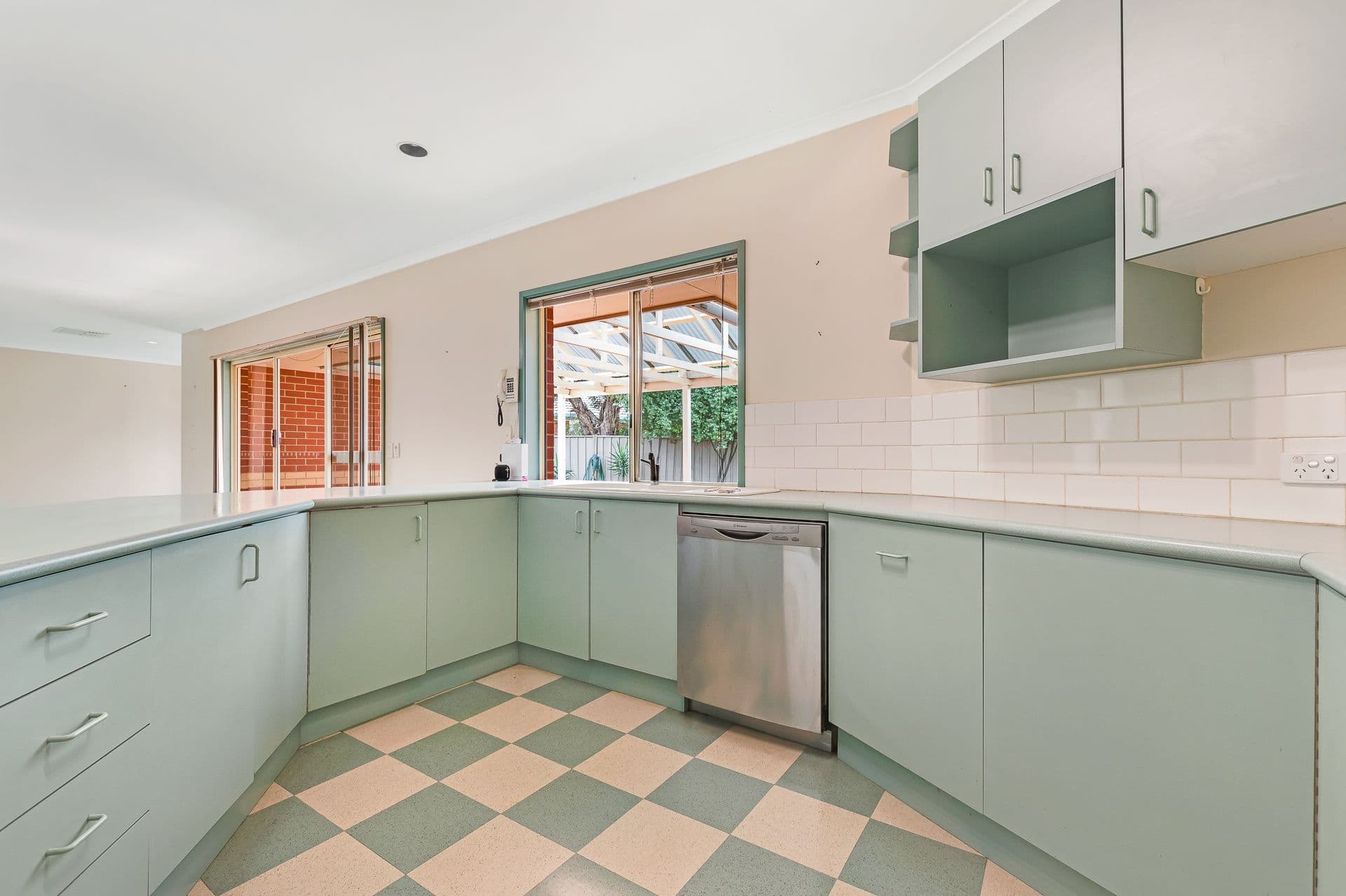 33 Adelaide Crescent, Echuca VIC 3564, Echuca - Thumbnail 8