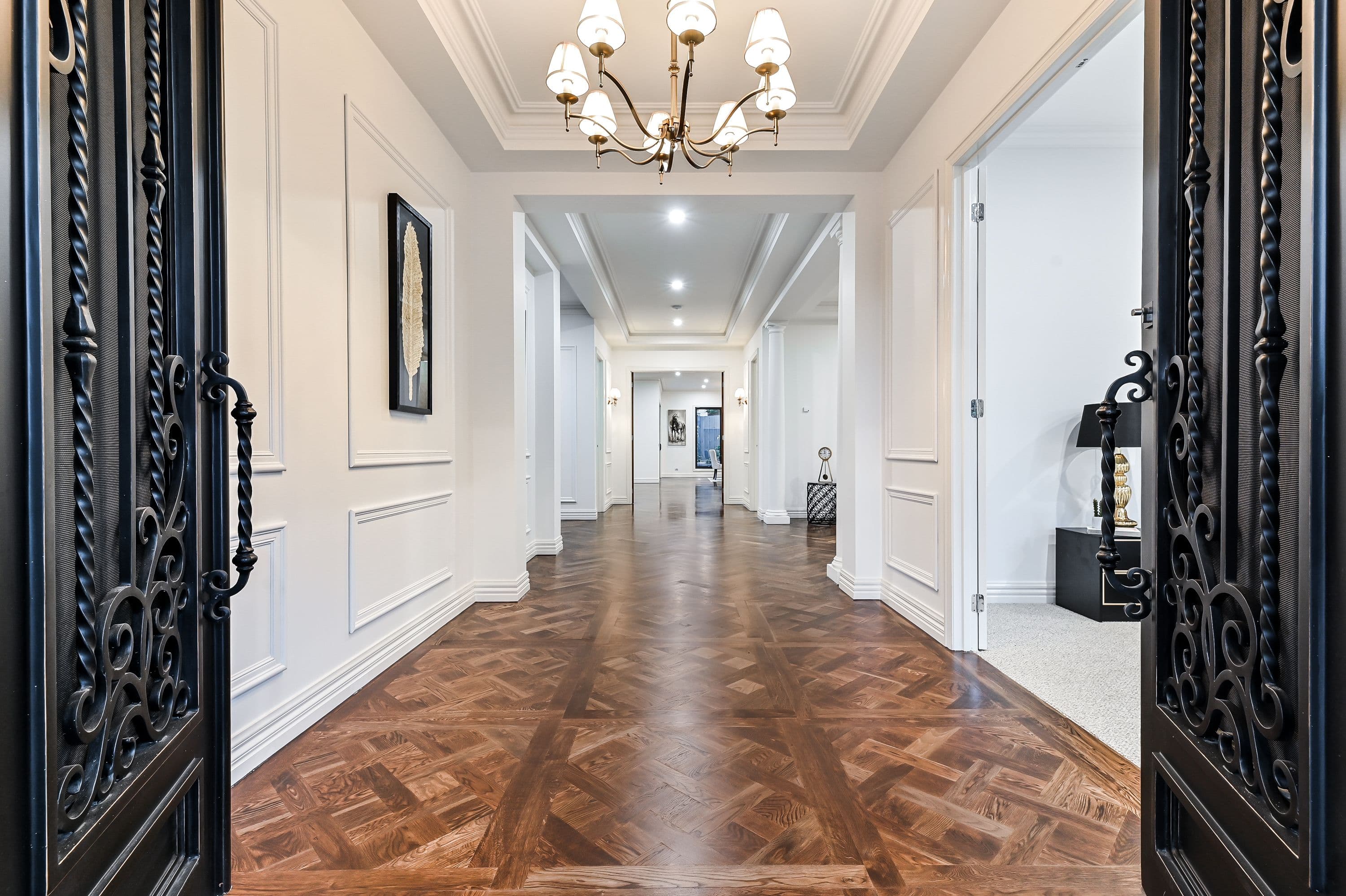 34 Glen Tower Drive, Glen Waverley VIC 3150, Glen Waverley - Thumbnail 2